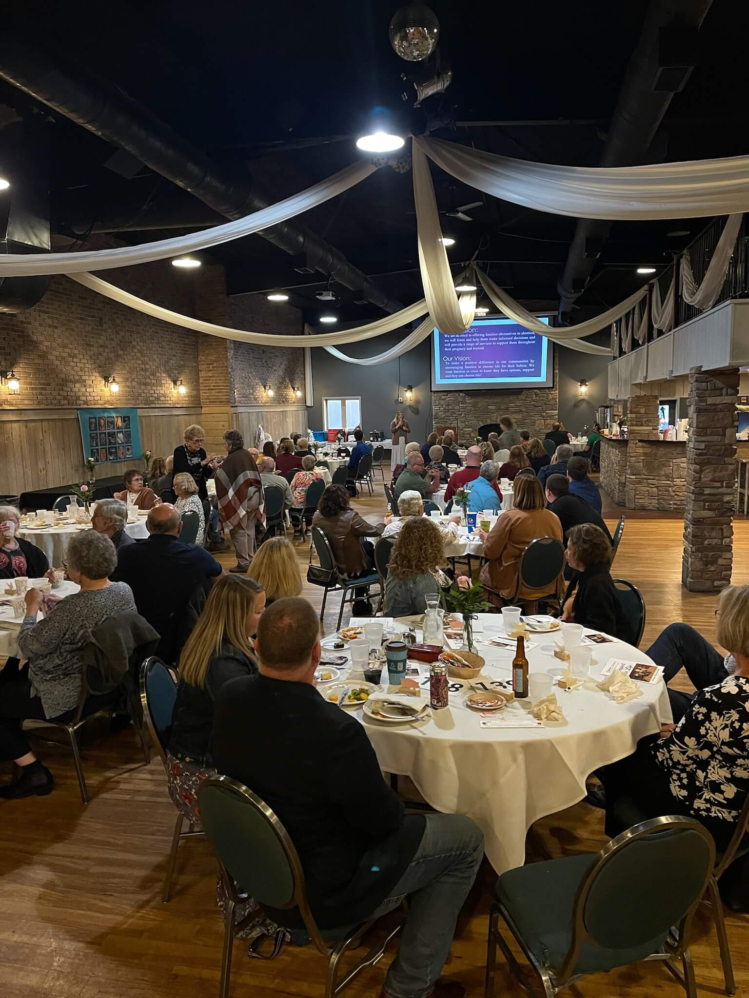 Old No 1 Bar & Grill