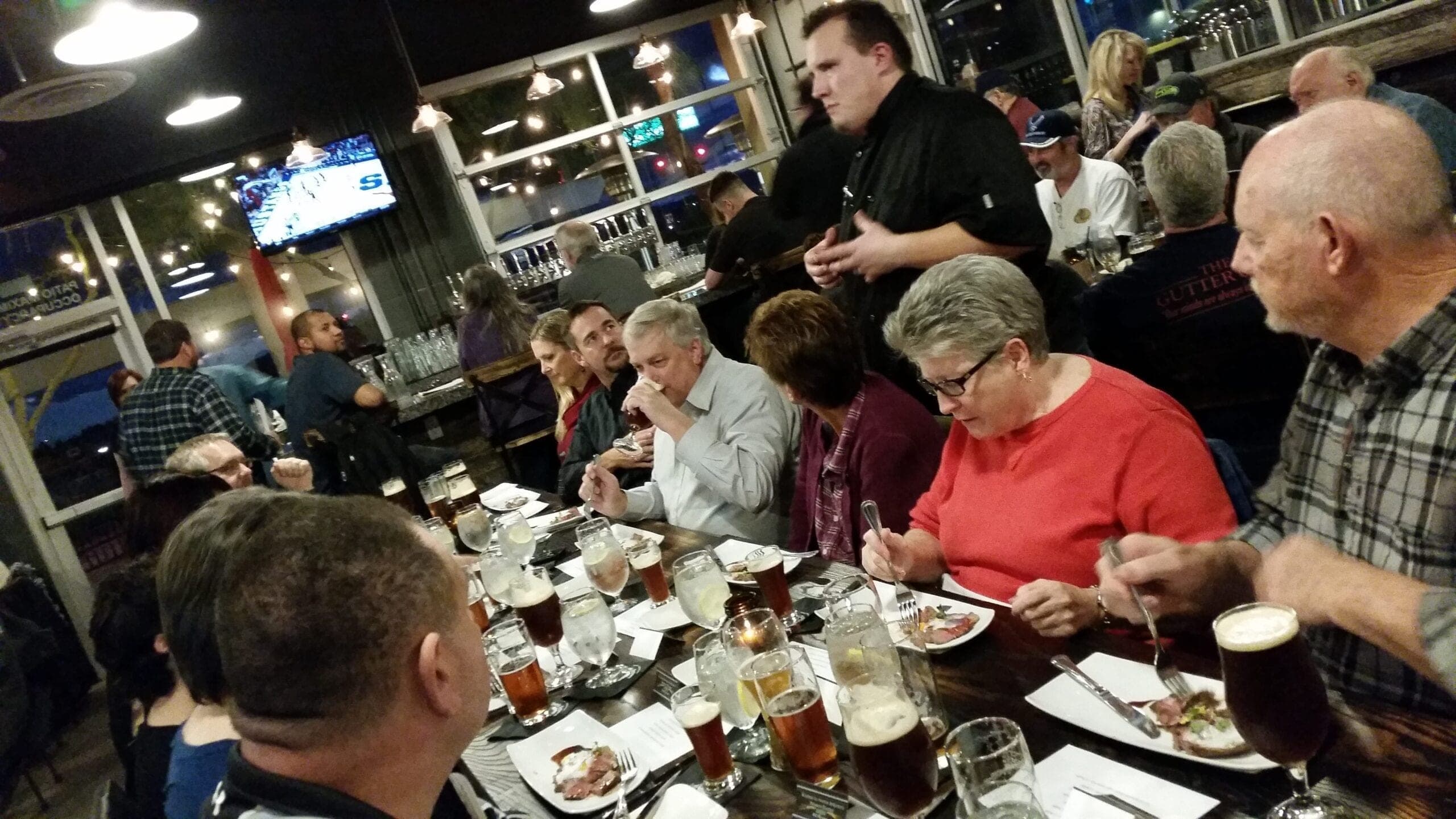 Peoria Artisan Brewery & Gastropub