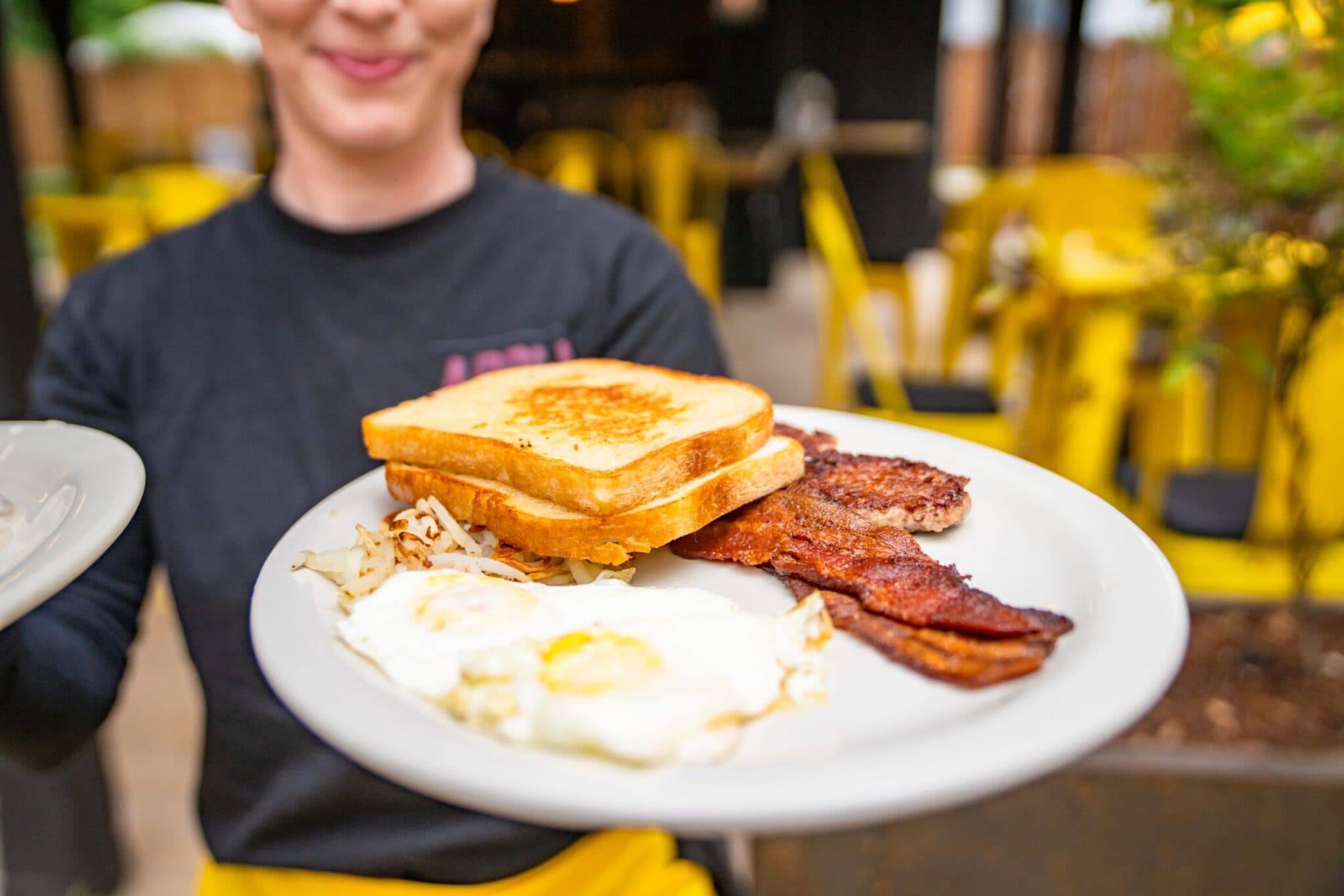 Apple Outlaw Taproom